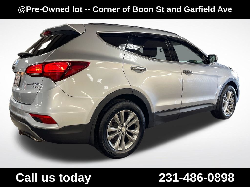 Used 2018 Silver Hyundai 2.0T image 5