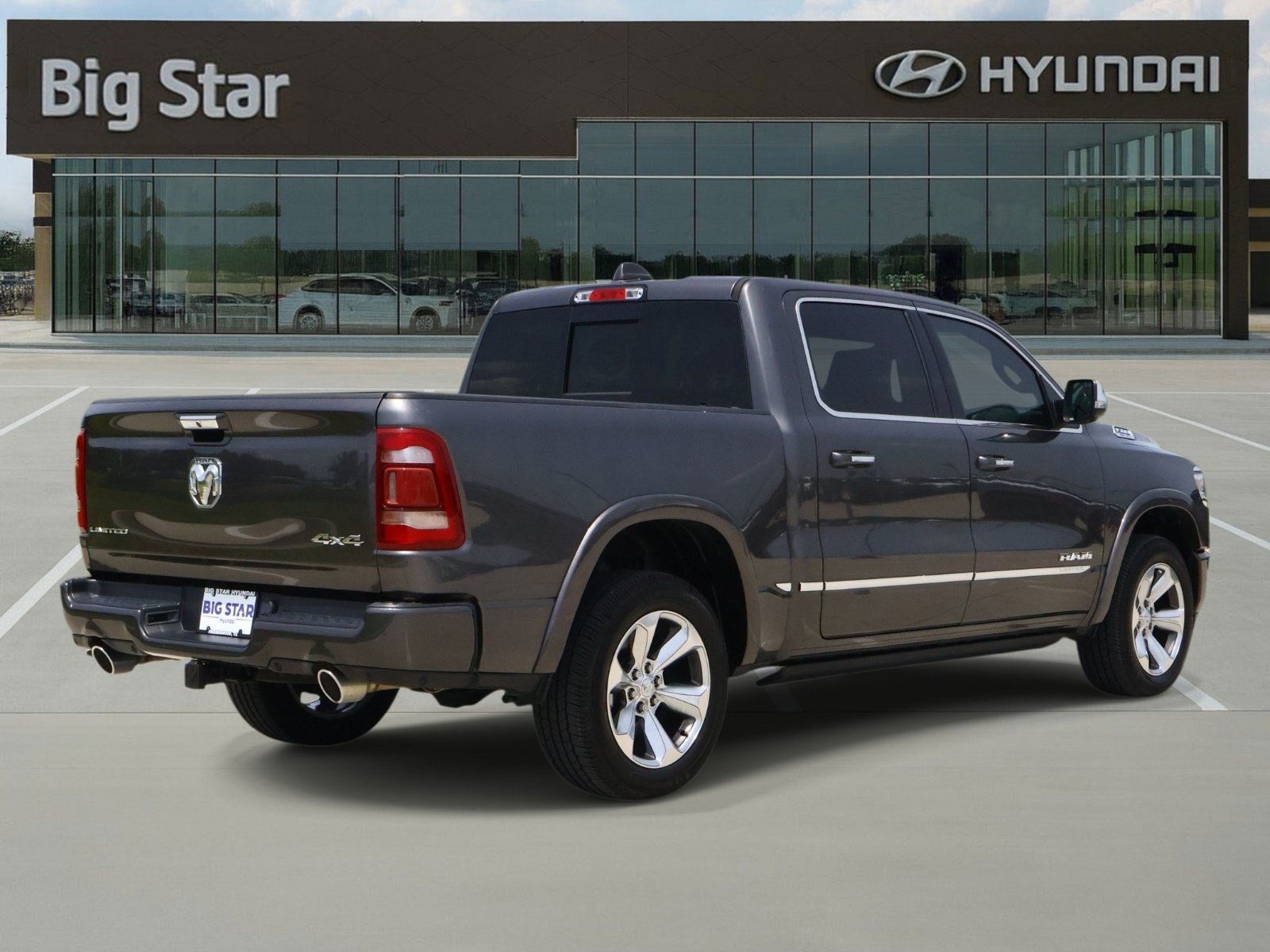Used 2020 Granite Crystal Metallic Clearcoat Ram Limited image 4