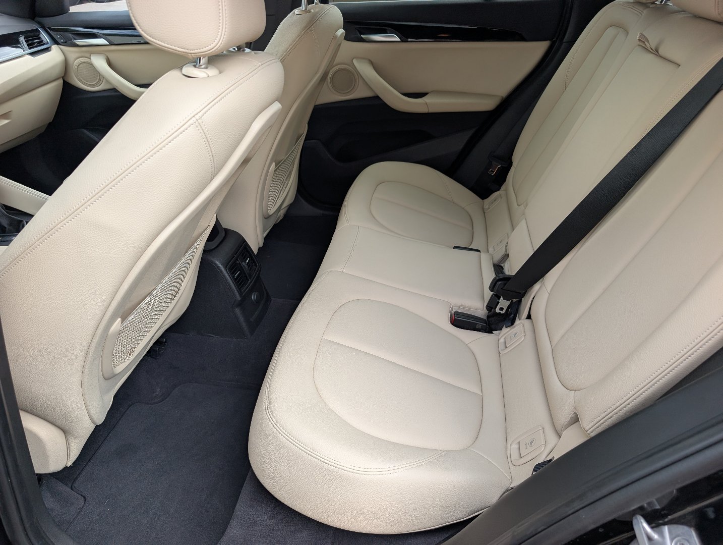 Used 2017 Jet Black BMW xDrive28i image 26