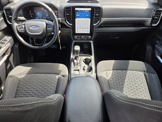 Used 2024 Black Ford XLT image 12