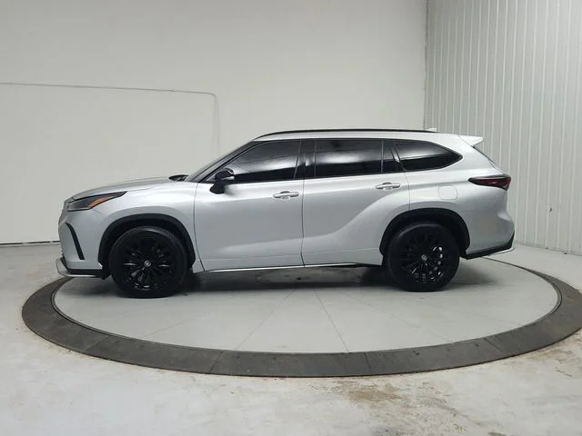Used 2024 Silver Toyota XSE image 5