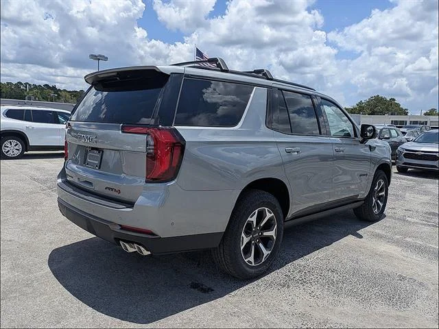 2026 GMC Yukon AT4 Ultimate - Photo 5