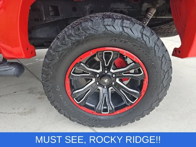 Used 2022 Red Ford XLT image 31
