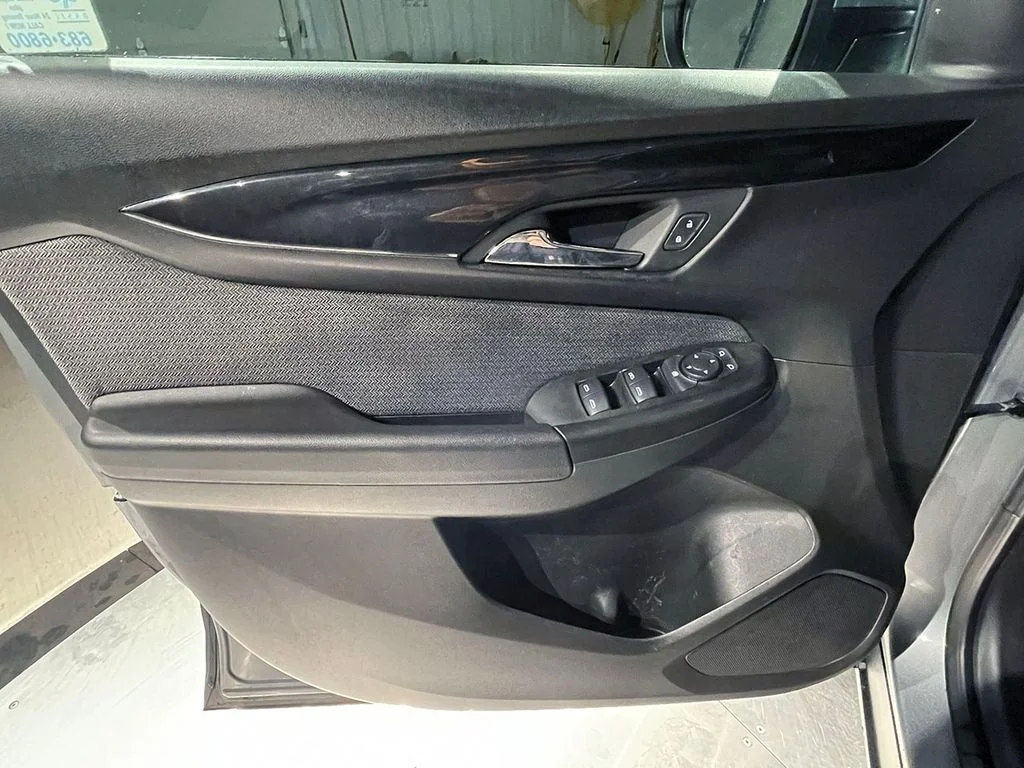 Used 2025 Gray Chevrolet LT image 19
