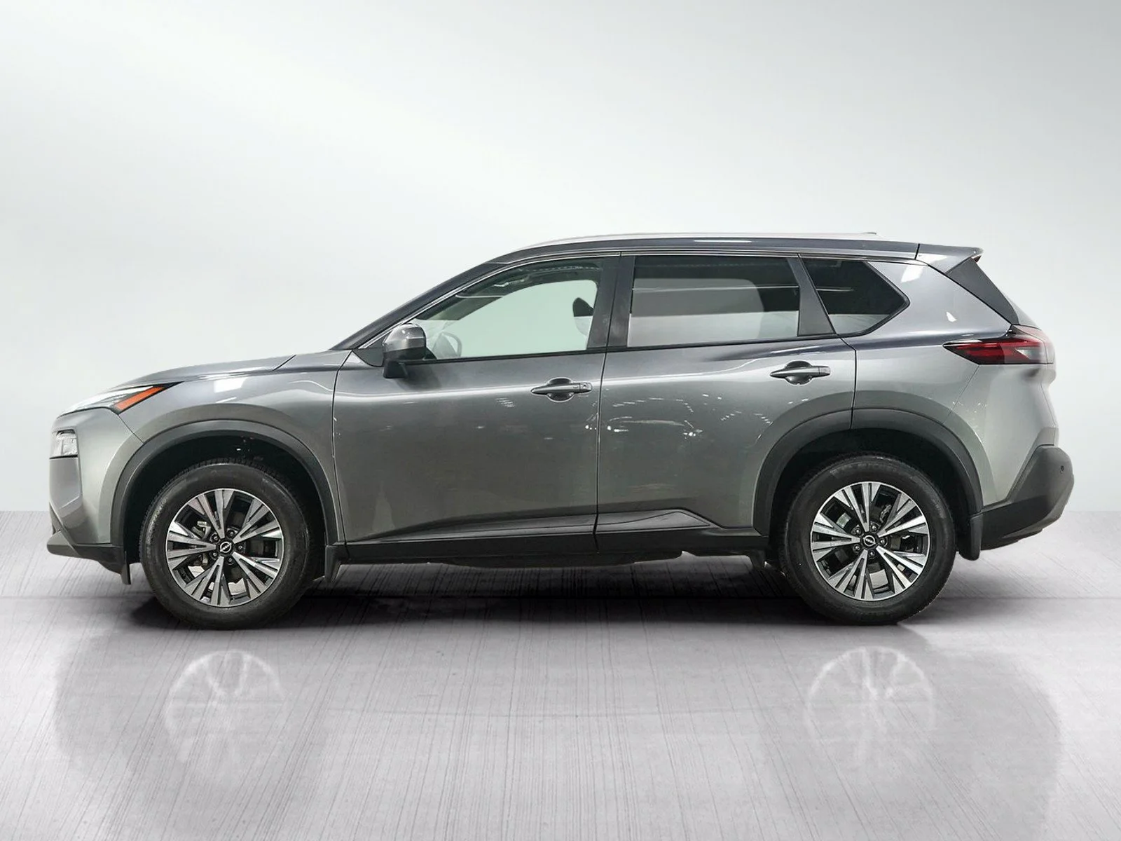Used 2023 Nissan Rogue SV with VIN JN8BT3BB5PW488907 for sale in Wayzata, Minnesota