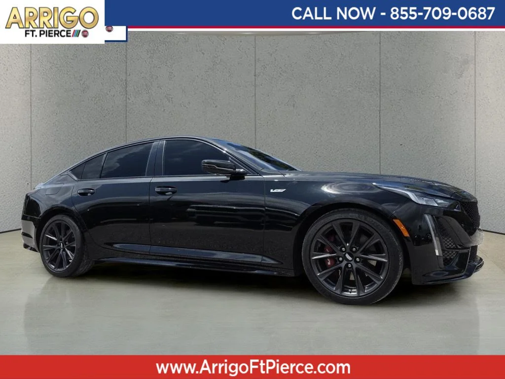 2023 Cadillac CT5 V-Series's photo