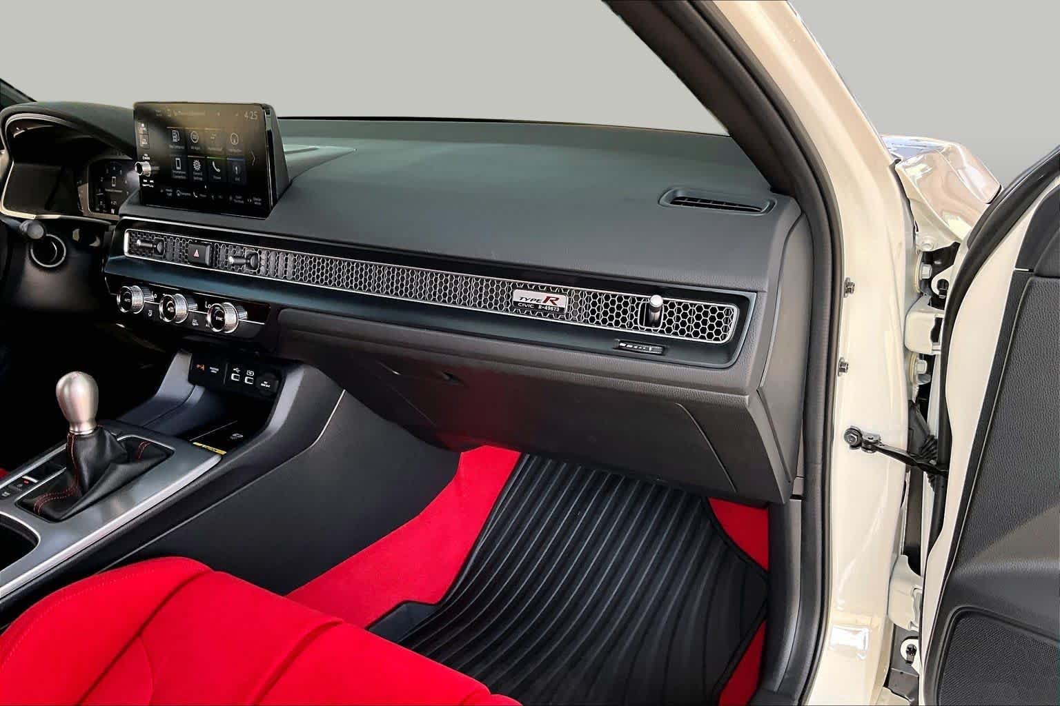 Used 2025 Championship White Honda Civic Type R image 19
