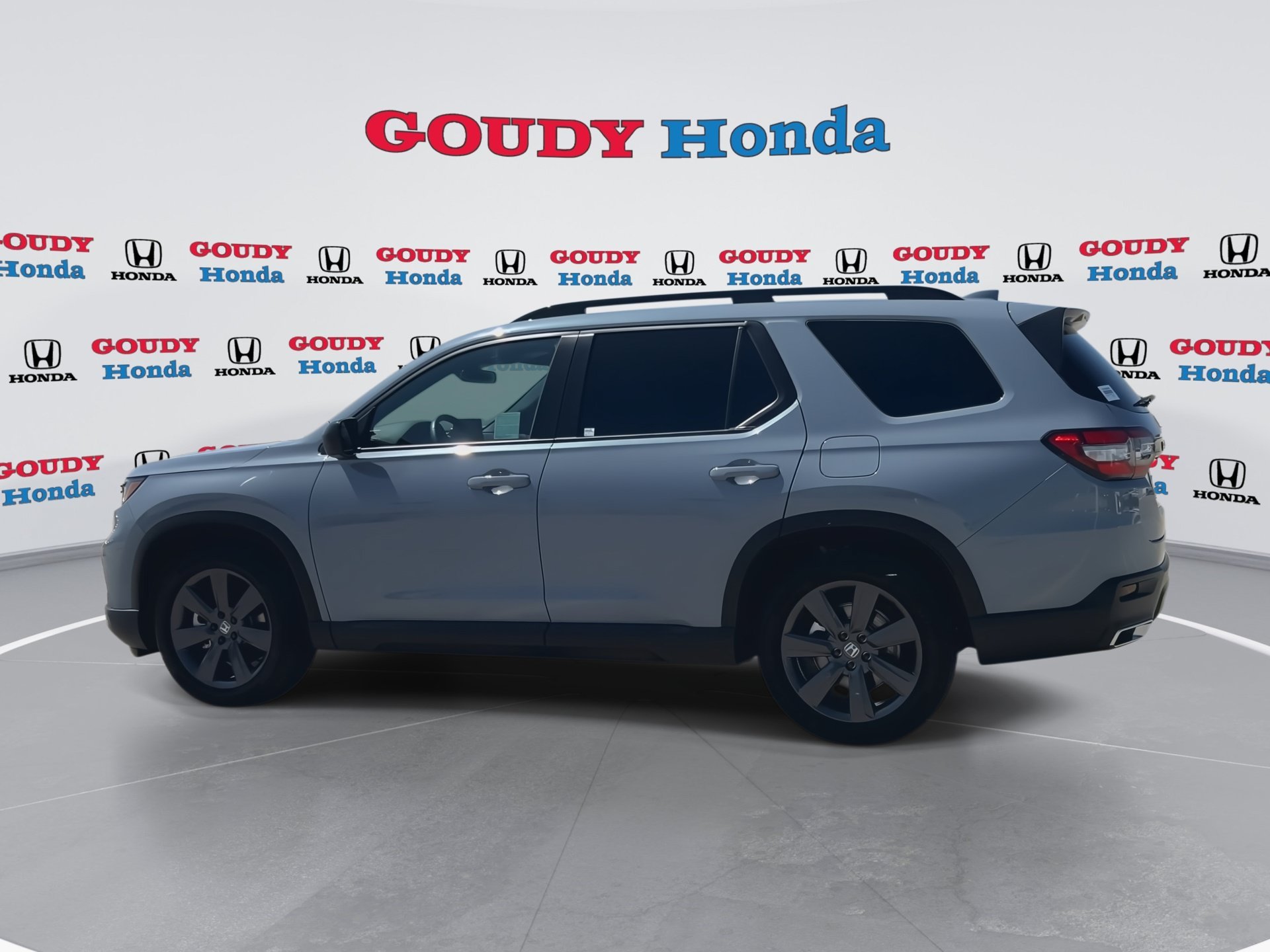 2025 Honda Pilot Sport - Photo 32