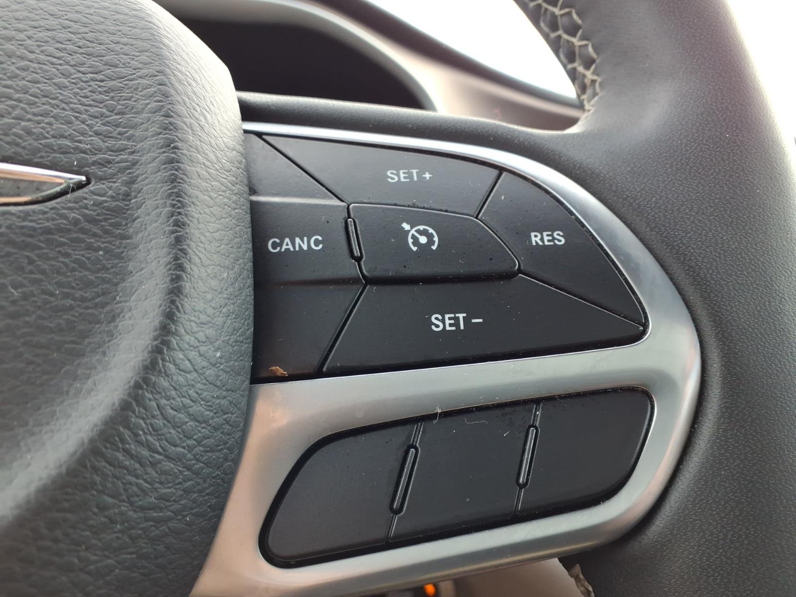 Used 2023 Bright White Clear Coat Chrysler LX image 20