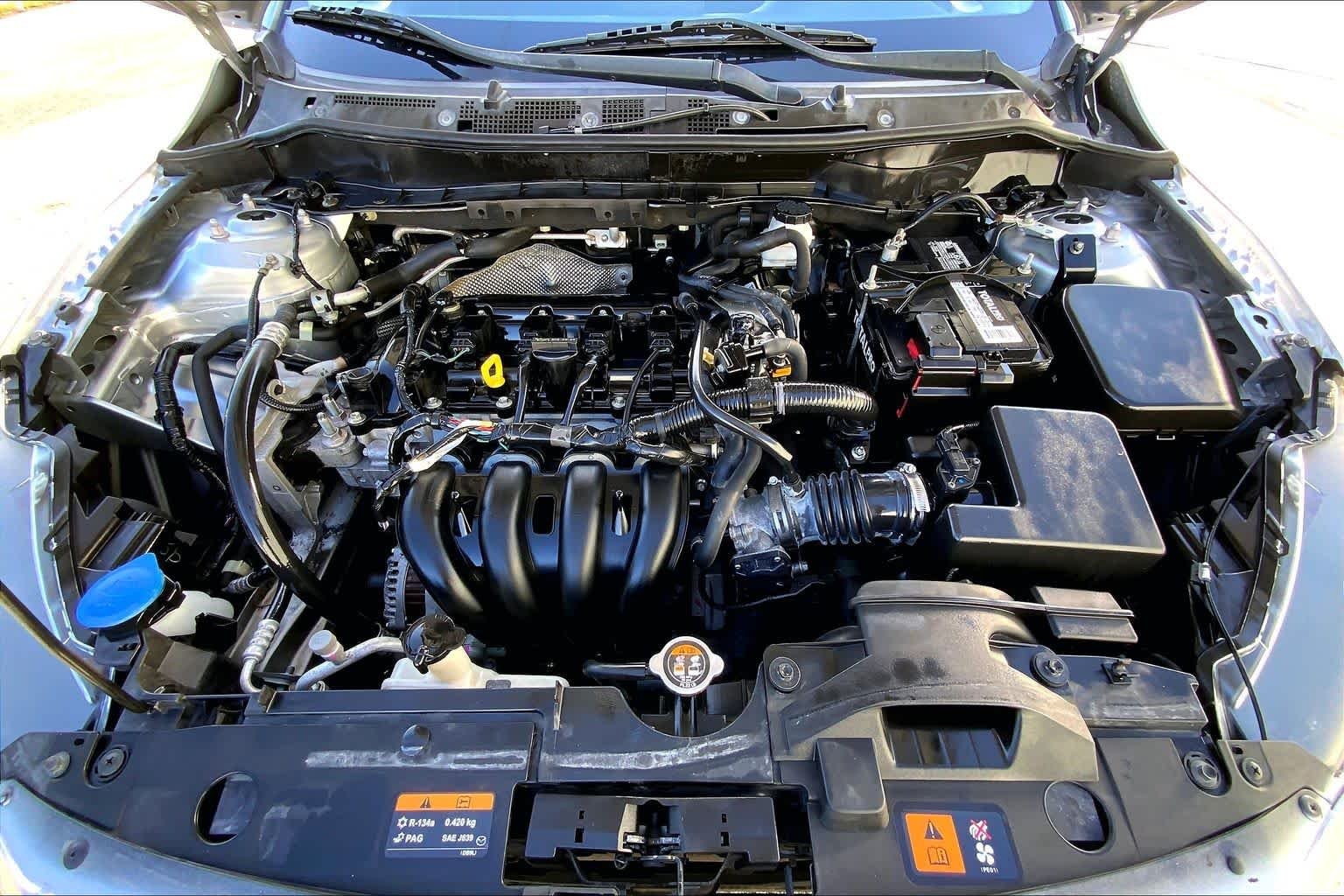 Used 2019 Chromium Toyota LE image 31