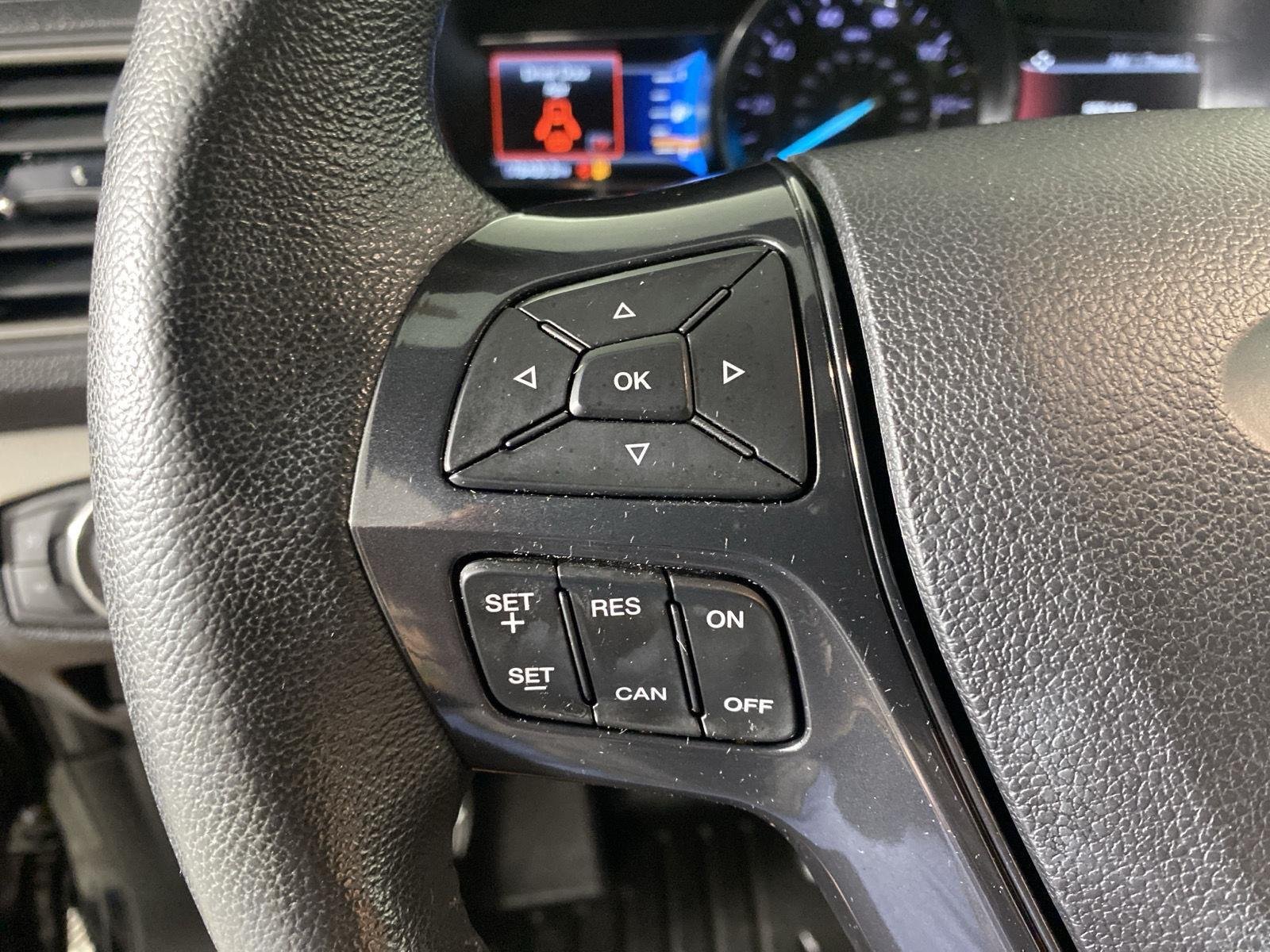 Used 2018 Shadow Black Ford XLT image 25