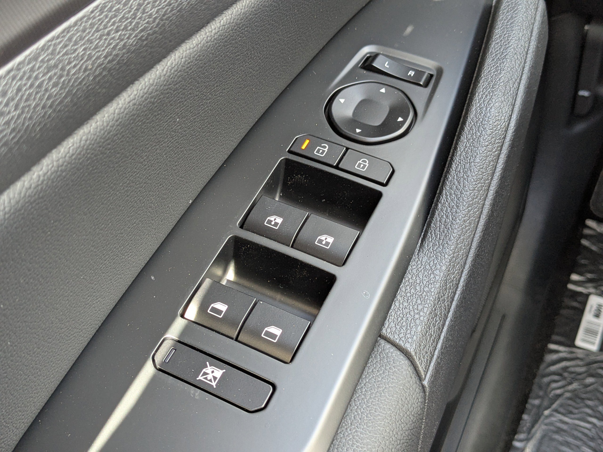New 2026 Fusion Black Kia EX image 28