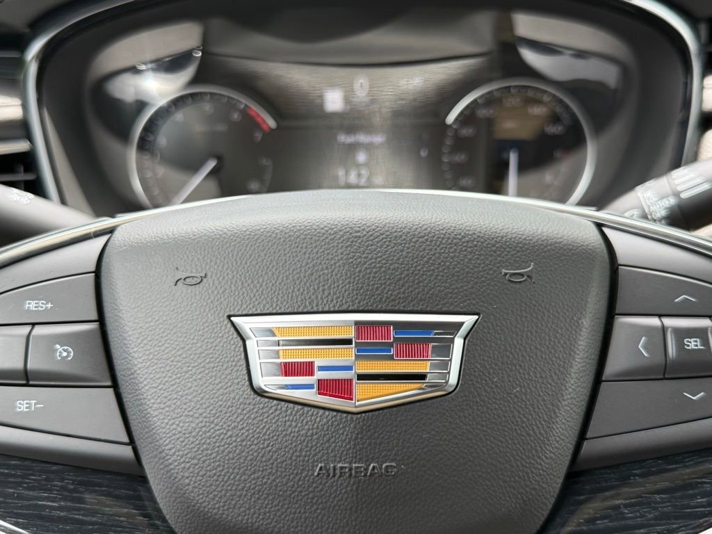 Used 2025 Stellar Black Metallic Cadillac Premium Luxury image 28