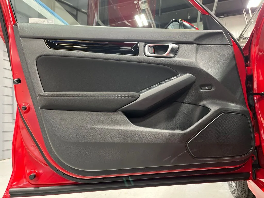 Used 2023 Rallye Red Honda EX image 10