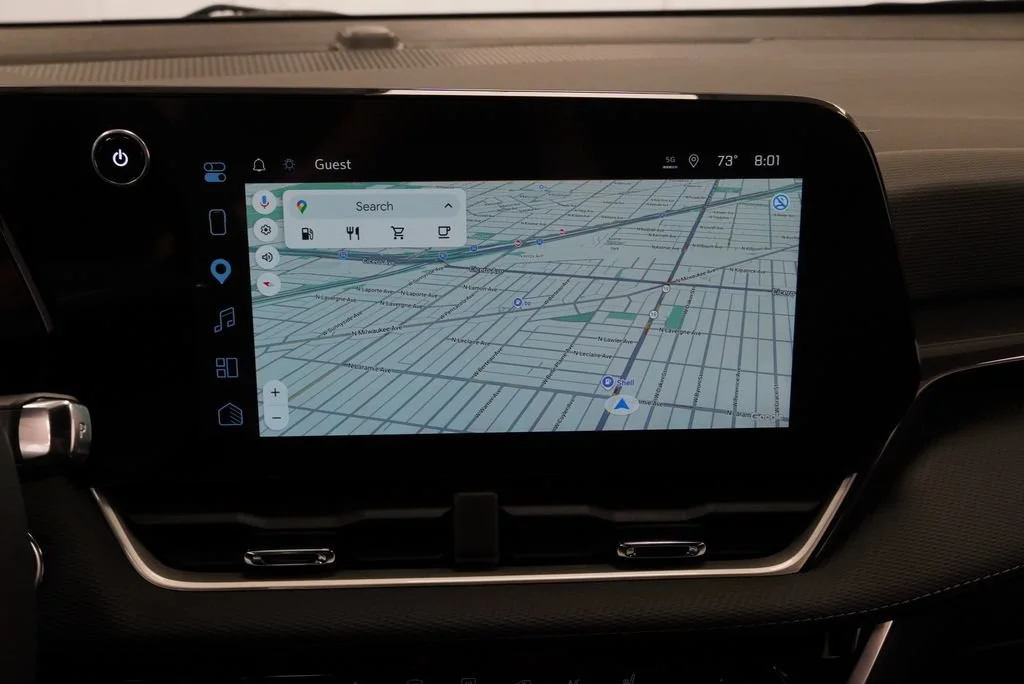 2027 Chevrolet Equinox LT - Photo 16