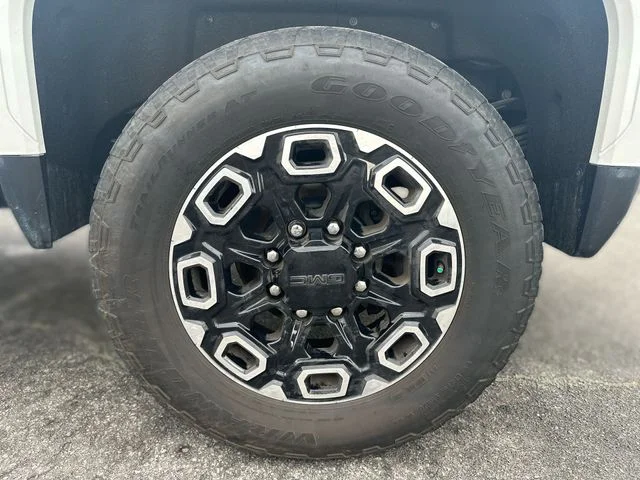 Certified Used 2024 White GMC Denali Ultimate image 10