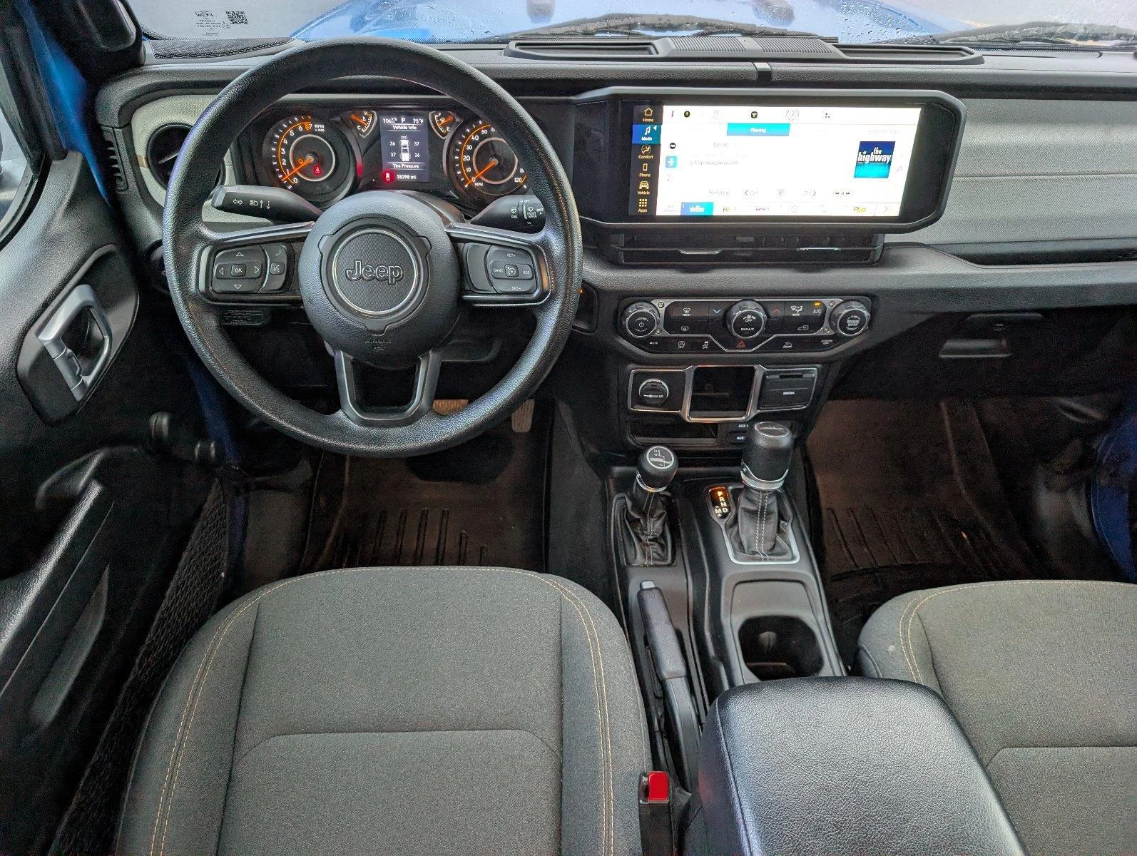 Used 2024 Hydro Blue Pearlcoat Jeep Sport image 31