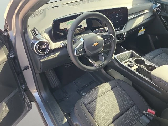 New 2027 Sterling Gray Metallic Chevrolet LT image 20