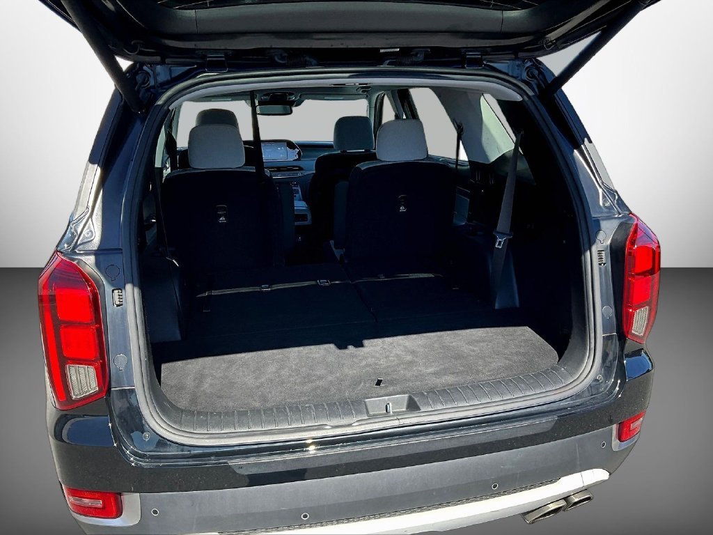 Certified Used 2022 Black Hyundai SEL image 8