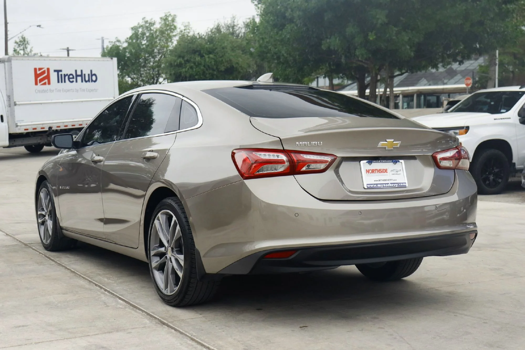 Certified Used 2023 Gray Chevrolet LT image 6