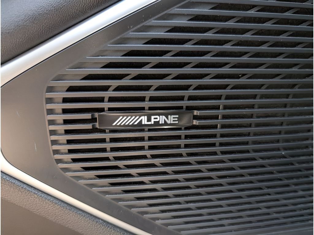 Used 2024 Baltic Gray Metallic Clearcoat Jeep Series II image 15
