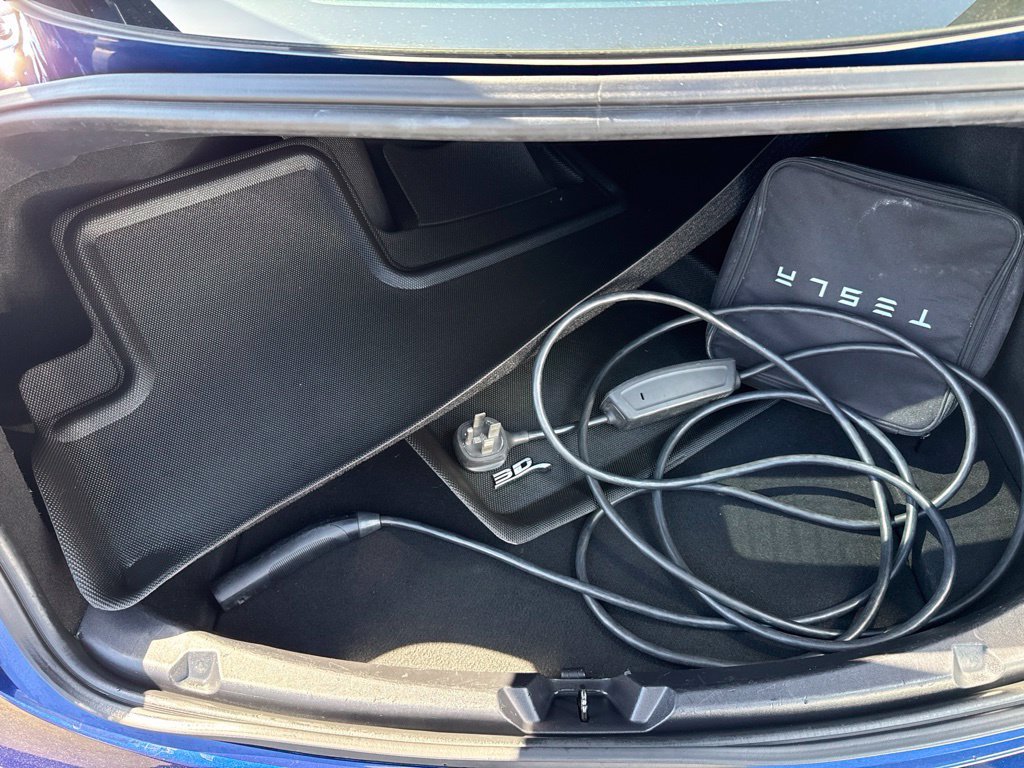 Used 2018 Blue Tesla Long Range image 20