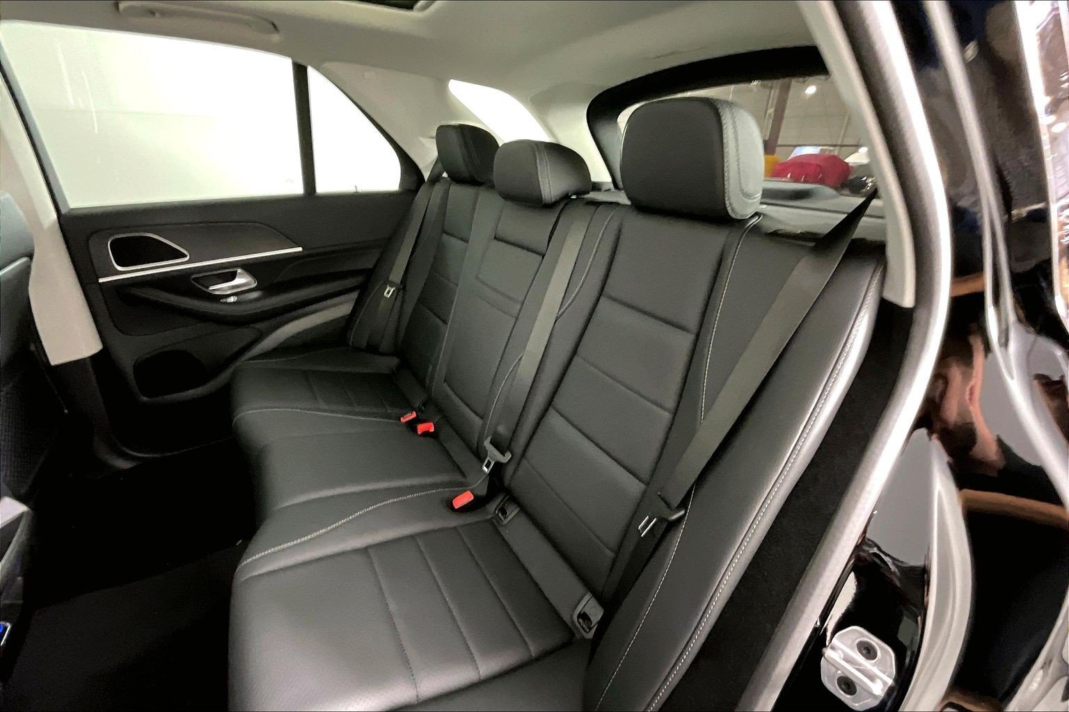 New 2026 Black Mercedes-Benz GLE 350 image 23