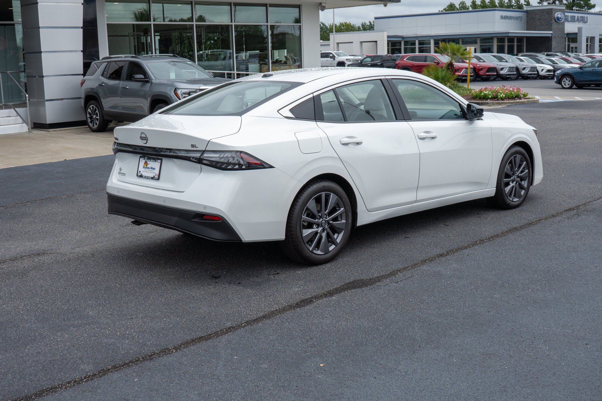 Used 2026 Aspen White Tricoat Nissan SL image 3