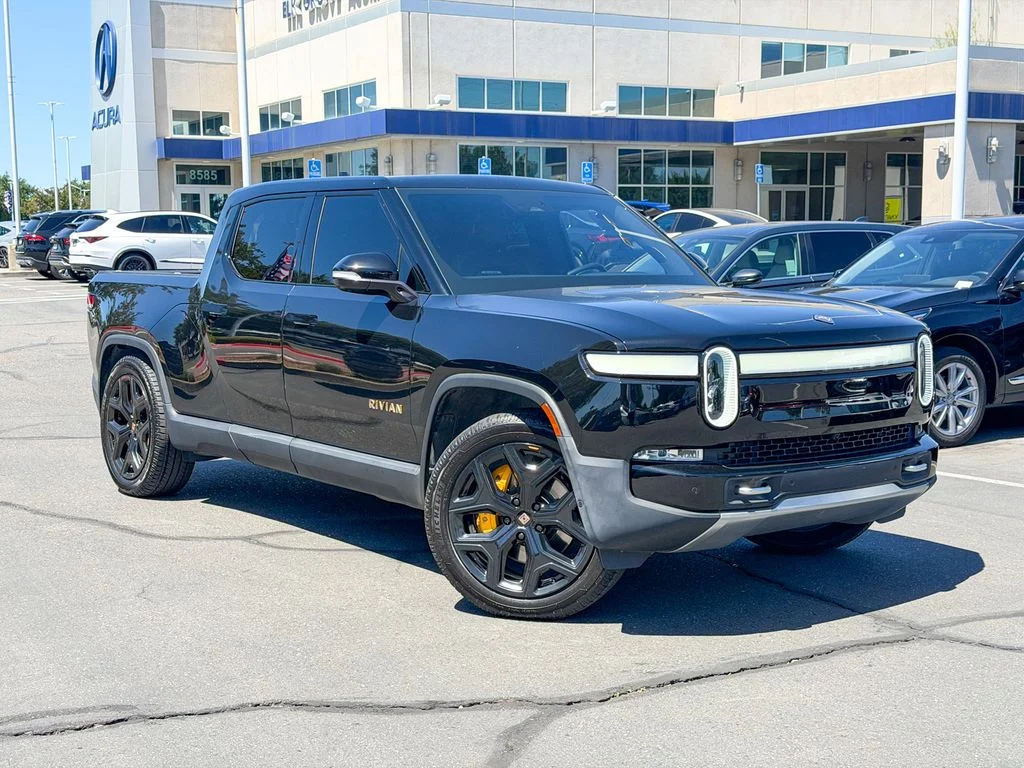 Used 2023 Rivian R1T Adventure with VIN 7FCTGAAA3PN000832 for sale in Elk Grove, CA
