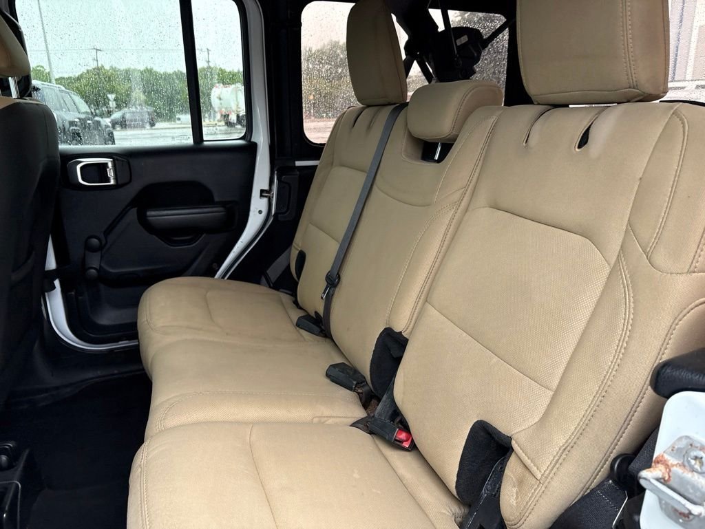 Used 2019 White Jeep Unlimited Sport image 23
