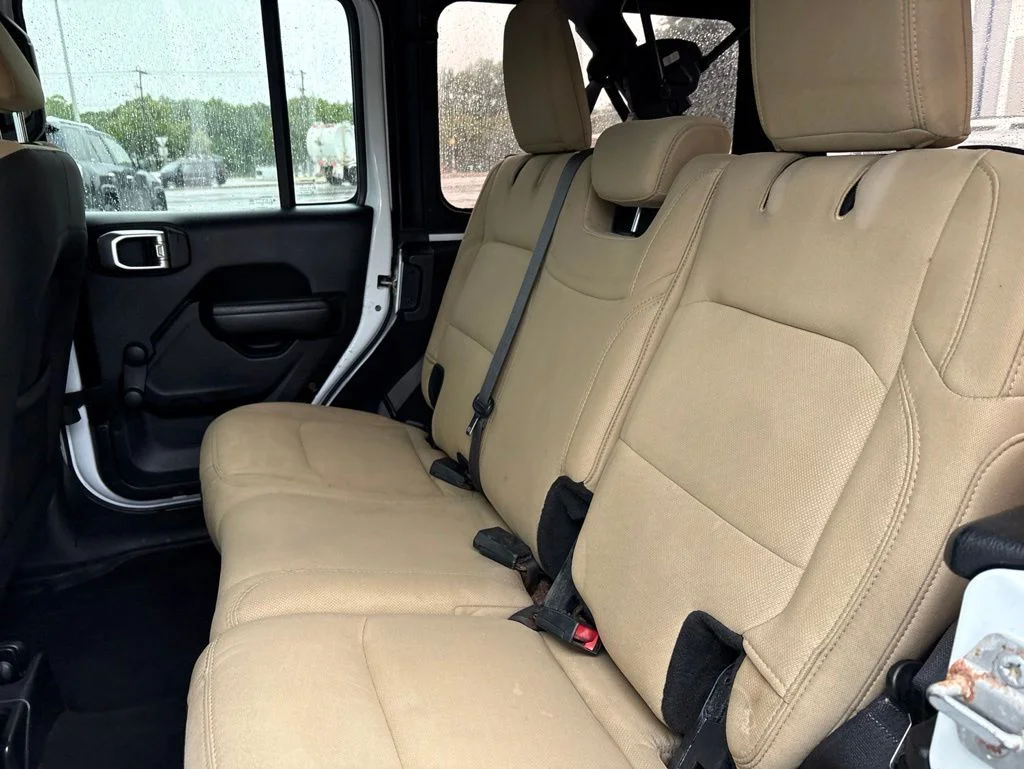 Used 2019 White Jeep Unlimited Sport image 23