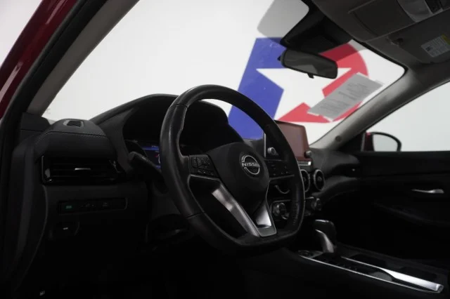 Used 2024  Nissan SV image 16