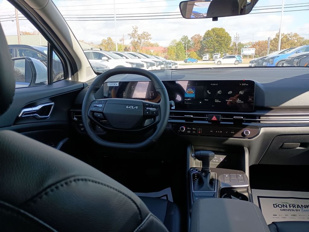 New 2026 Glacial White Pearl Kia EX image 15
