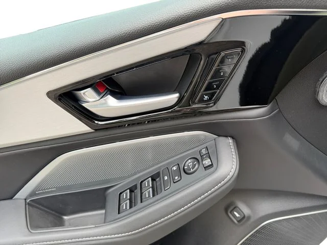 New 2026 Platinum White Pearl Acura Technology Package image 28