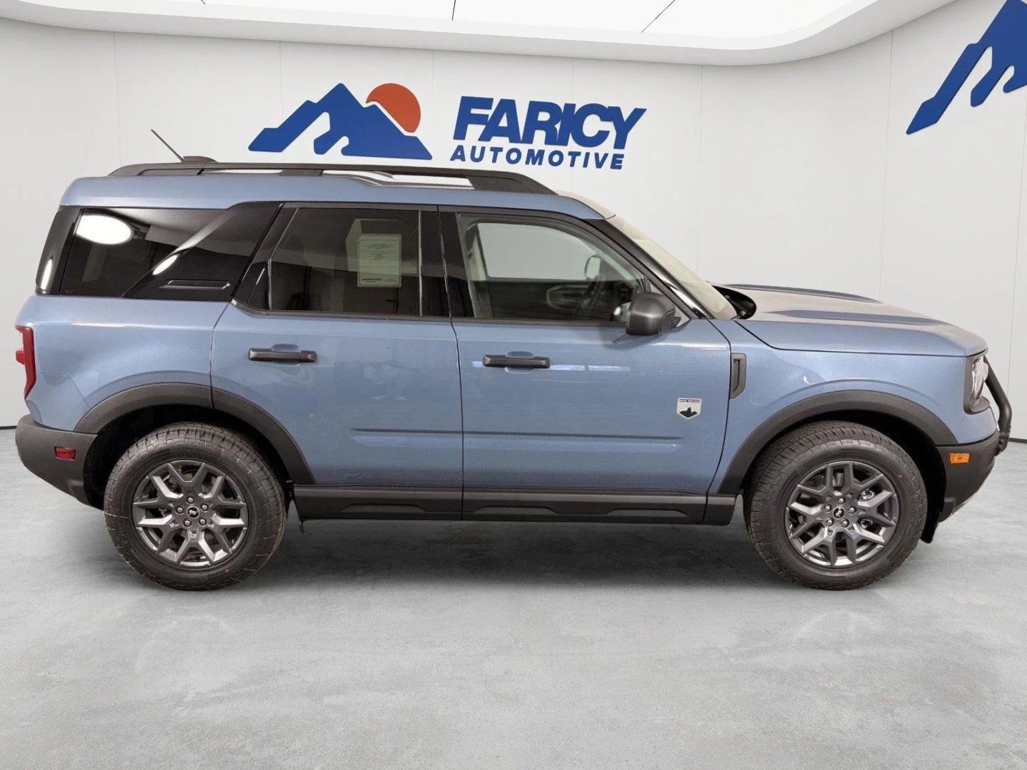 Used 2026 Azure Gray Metallic Tri-Coat Ford Big Bend image 12