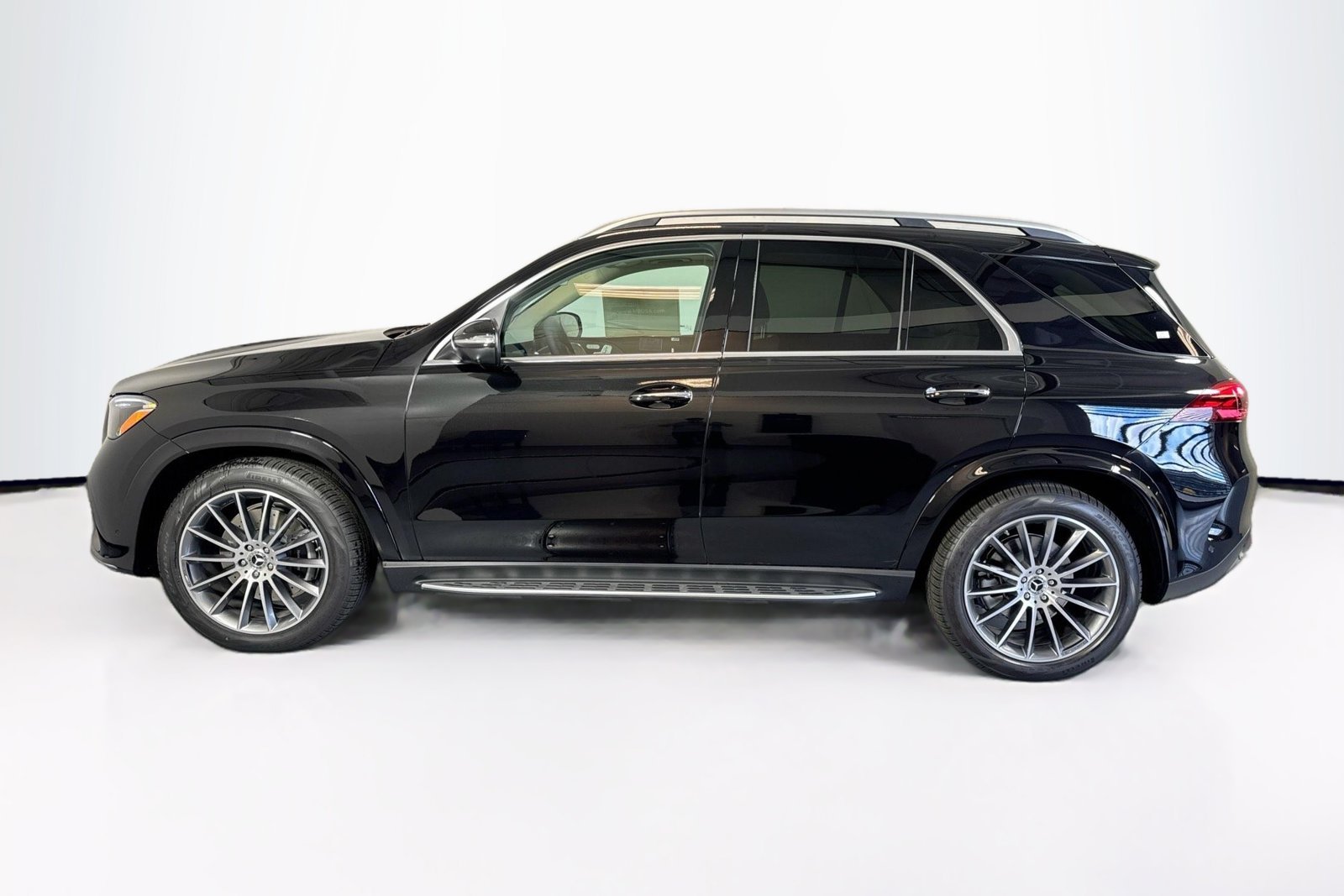 New 2026 Obsidian Black Metallic Mercedes-Benz GLE 450 image 8