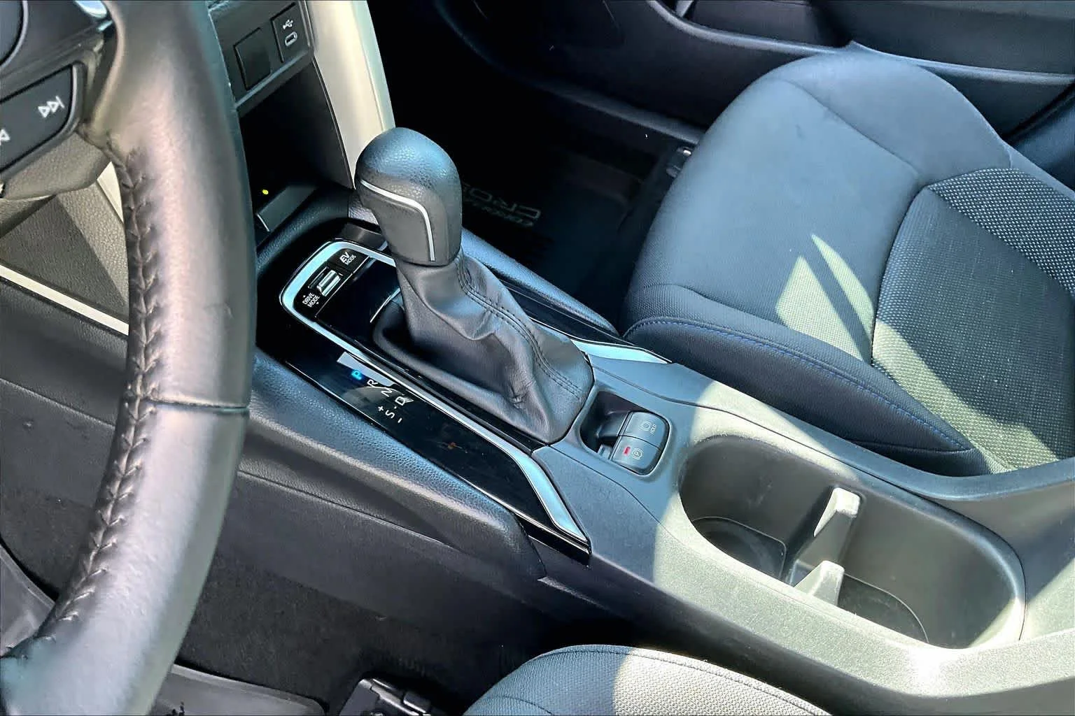 Used 2024 Wind Chill Pearl Toyota Hybrid SE image 15