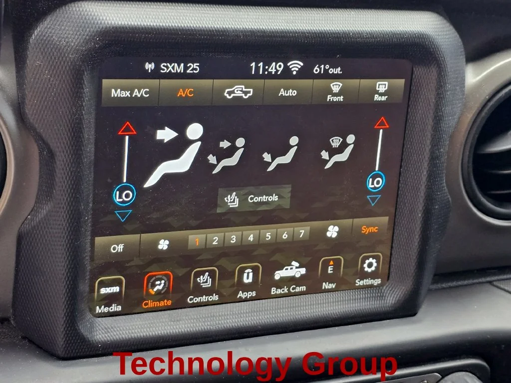 Used 2020 Black Jeep Sport image 20