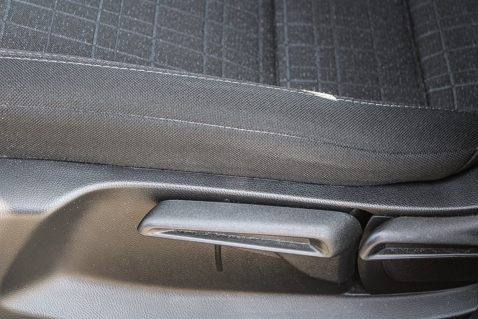 2025 Honda HR-V LX - Photo 50