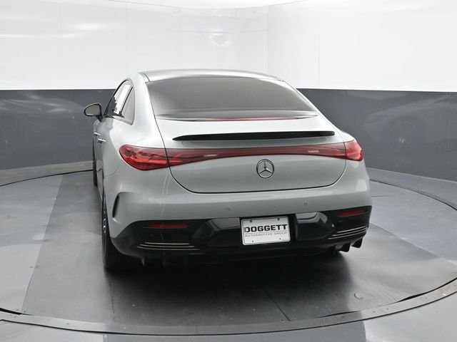 Used 2024  Mercedes-Benz Base image 5