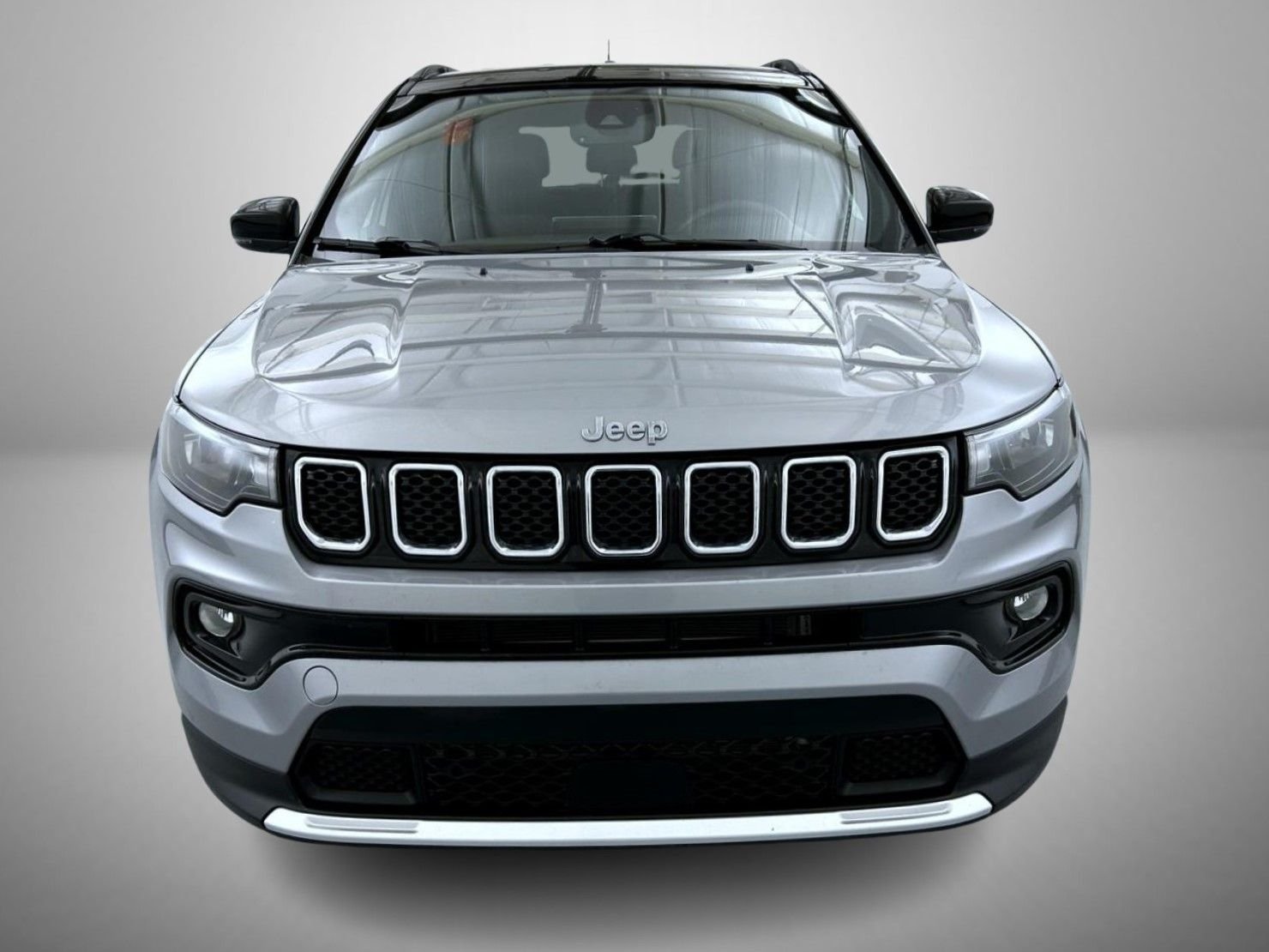 Certified Used 2023 Silver Jeep Limited image 2