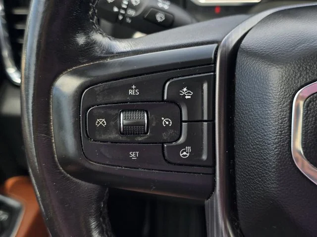 Used 2024 Silver GMC Denali Ultimate image 23