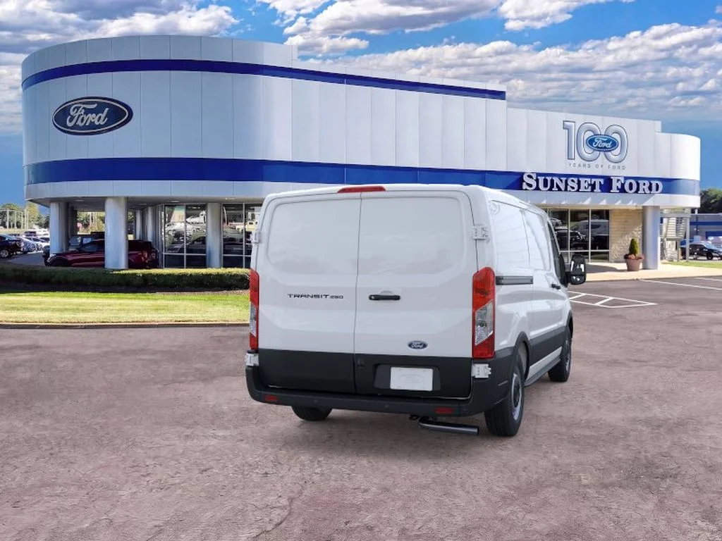 New 2026 Oxford White Ford Base image 8