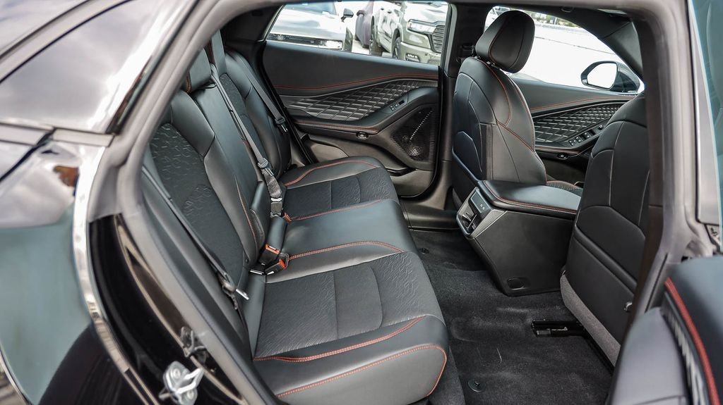 New 2026 Diamond Black Dodge R/T image 19