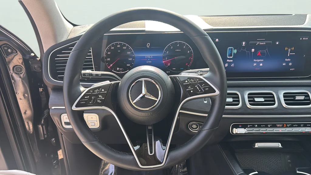 New 2026 Black Mercedes-Benz GLE 350 image 11
