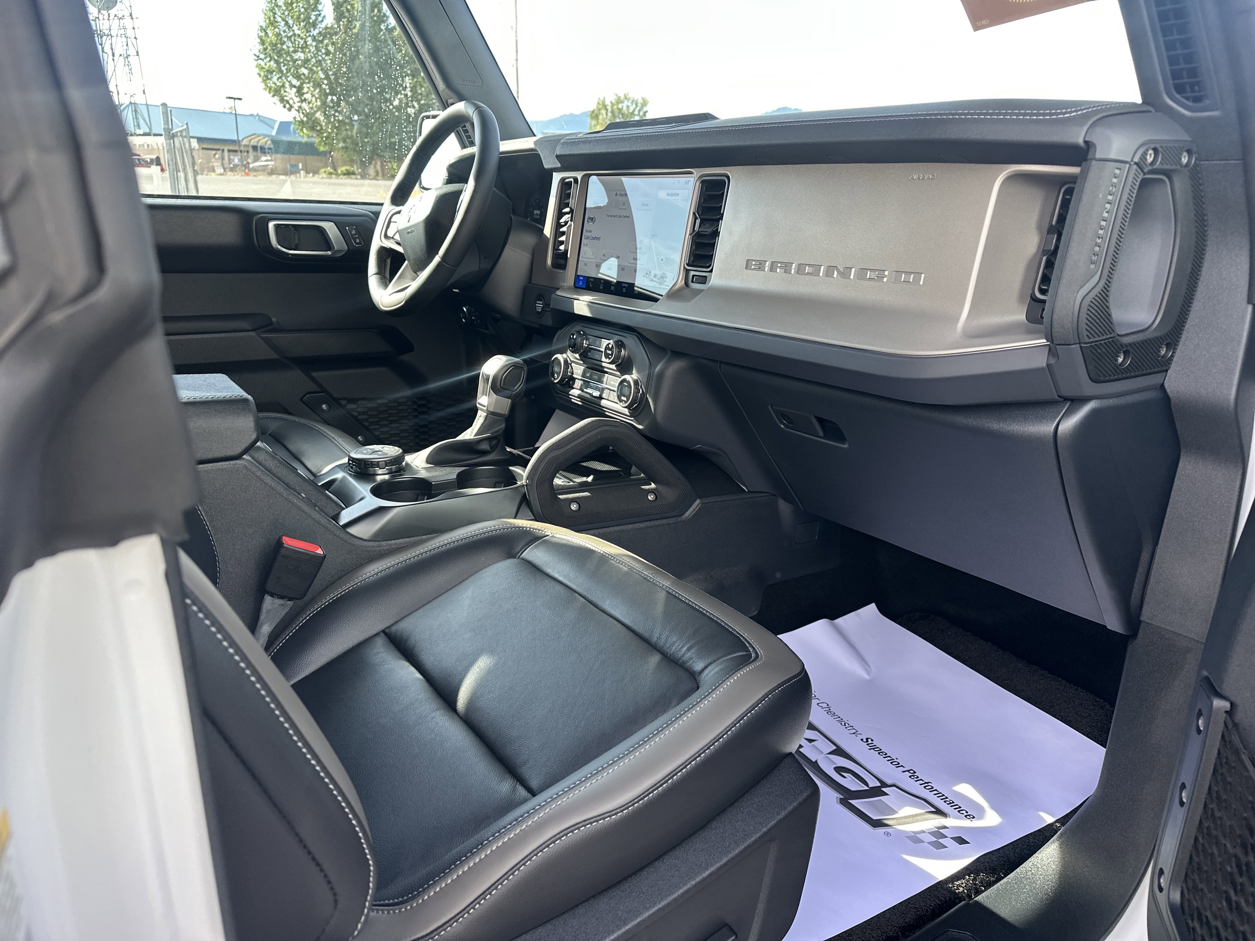 2025 Ford Bronco 4-Door Outer Banks - Photo 10