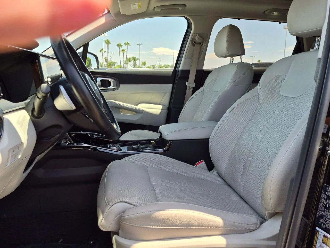 Used 2023 Aurora Black Kia SX Prestige image 21