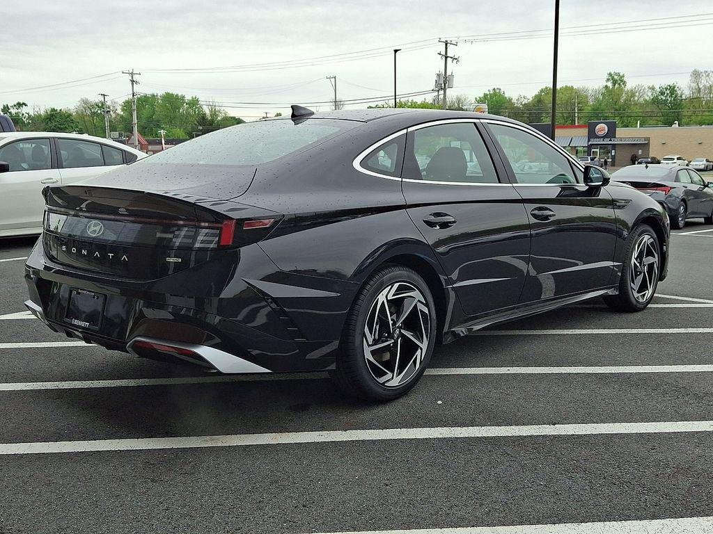 New 2026 Carbon Blue Hyundai SEL Sport image 5