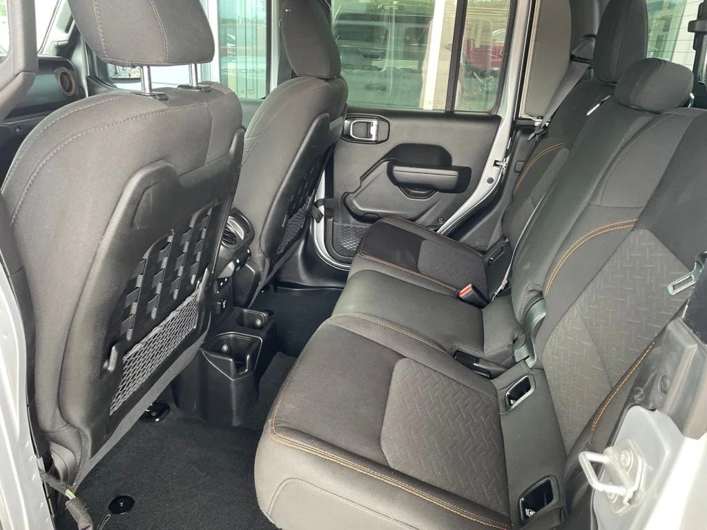2023 Jeep Gladiator Mojave - Photo 6