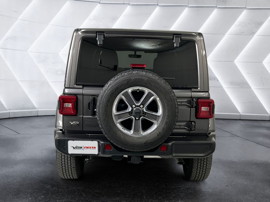 Used 2021 Gray Jeep Unlimited Sahara image 5